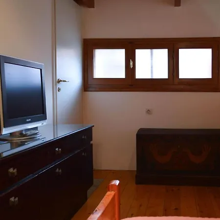 Ano Manos Holiday home